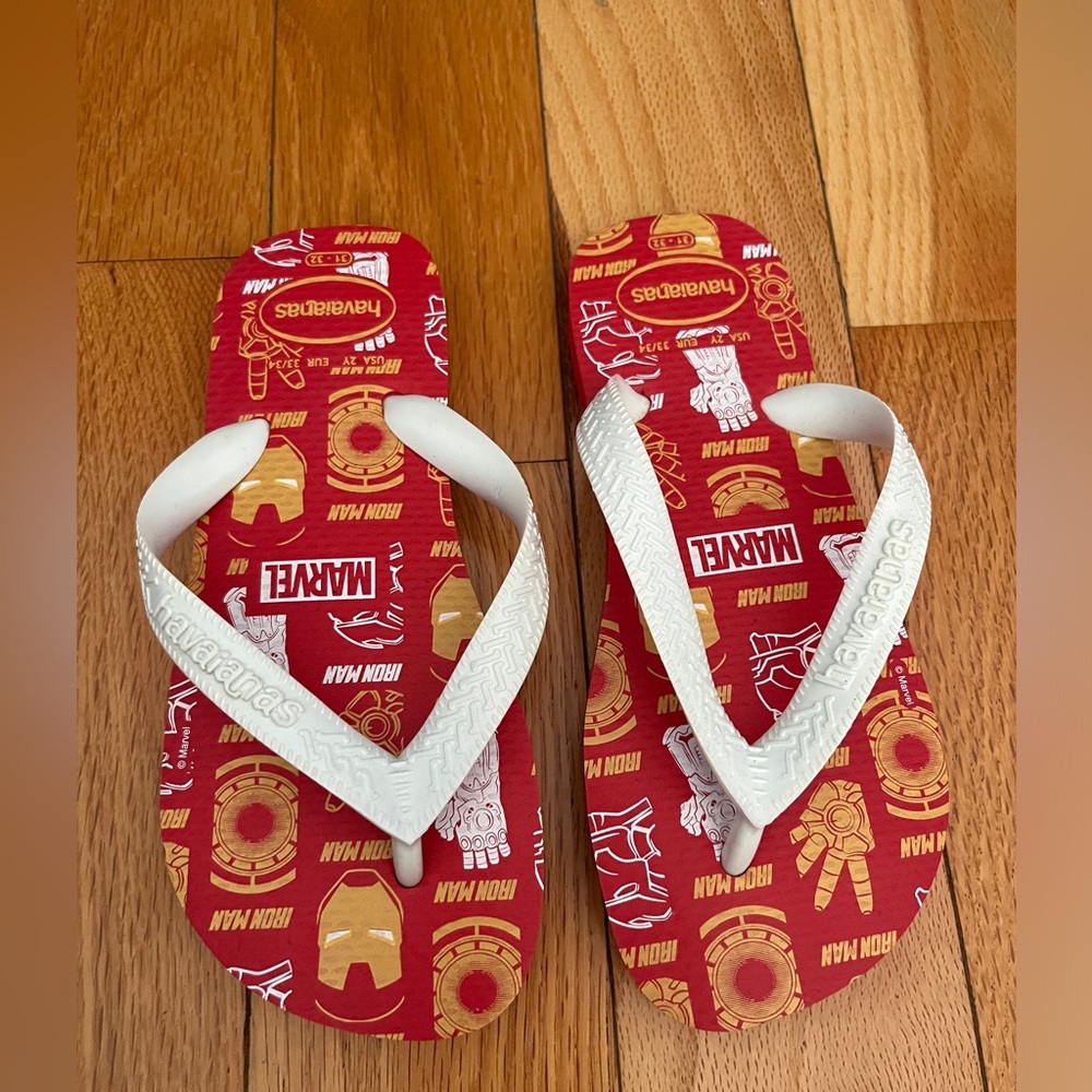 Havaianas Marvel Kids Size‎ 1.5 NWOT